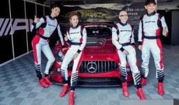 赛车女郎在线观看,速度与激情的视觉盛宴